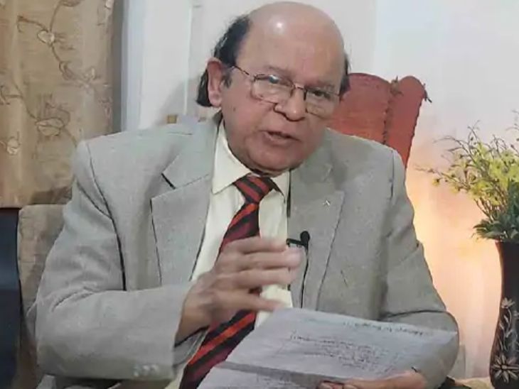 लोकशाहीच्या पतनाला कोर्टच जबाबदार!:  ठाकरे गटातील फुटीनंतर ज्येष्ठ विधीतज्ज्ञ उल्हास बापट यांची थेट सर्वोच्च न्यायालयावर टीका – Mumbai News