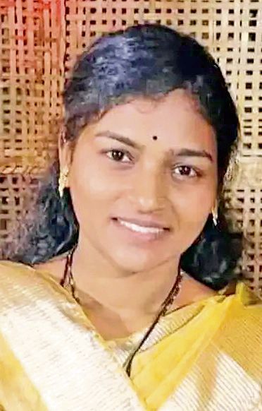 ‘रिलस्टार’ आत्महत्या प्रकरणी, पतीविरुद्ध गुन्हा:  वडिलांच्या फिर्यादीनंतर मंगळवेढा पोलिसांत गुन्हा‎ – Solapur News