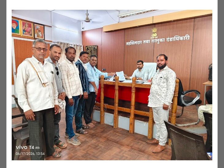 शेतकरी विकास मंचाचे मुख्यमंत्र्यांना निवेदन:  सरसकट कर्जमाफीची मागणी, अटींमुळे सर्व शेतकऱ्यांना लाभ मिळणार नसल्याचा दावा – Amravati News
