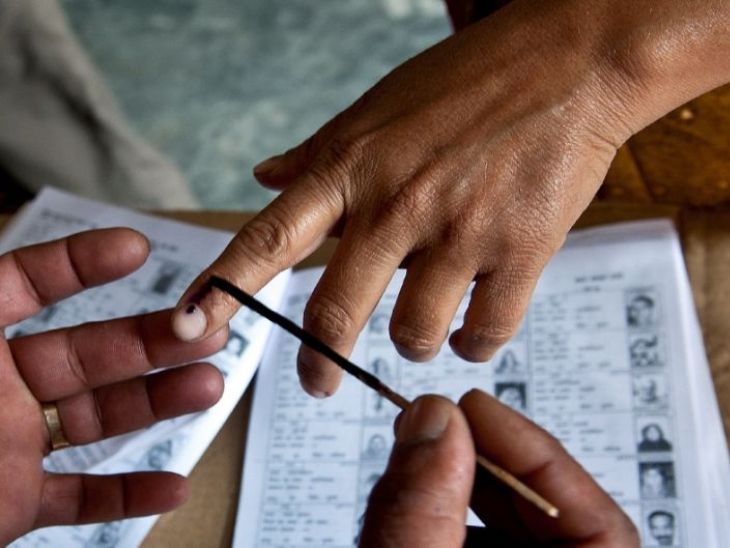 नगरपरिषदा/नगरपंचायतींमधील 38 रिक्त जागांसाठी मतदान प्रक्रिया संपन्न:  सरासरी 71.84 टक्के मतदान, उद्या मतमोजणी – Mumbai News