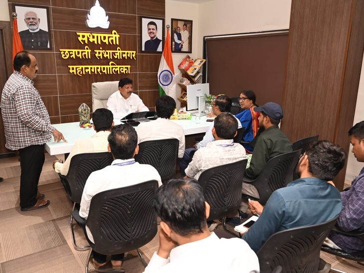 स्थायी समिती सभापतींचे निर्देश: पोल शिफ्टिंग, नालेसफाईची कामे:  छत्रपती संभाजीनगरमध्ये वाहतूक अडथळे दूर करण्यासाठी तातडीने पूर्ण करण्याचे आदेश – Chhatrapati Sambhajinagar News