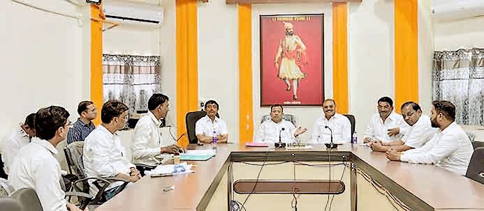 मनपा शाळांचा दर्जा सुधारण्यासाठी उपाययोजना करा- स्थायी सभापती – Akola News