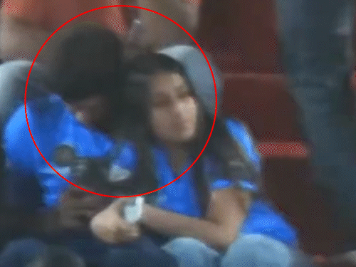 सियाचा चेतनसोबतचा नवीन VIDEO आला समोर:  क्रिकेट सामना पाहण्यासाठी गेले होते; केतनच्या कुटुंबीयांनी कॅन्डल मार्च काढला – Pune News