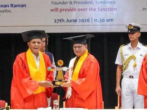 सिंबायोसिस विद्यापीठात आंतरराष्ट्रीय विद्यार्थ्यांचा पदवीदान समारंभ:  राज्यपाल जिष्णू देव वर्मा यांचे एआय युगावर मार्गदर्शन – Pune News