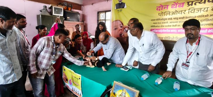 दो बुंद जिंदगी के:  शहरात 196 बूथवर 34,594 बालकांचे पहिल्या दिवशी केले पोलिओ लसीकरण, आणखी 5 दिवस सुरू राहणार मोहीम – Jalgaon News