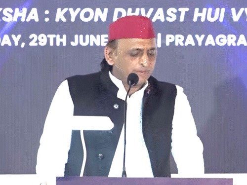 अखिलेश म्हणाले- भाजपच्या अजेंड्यात सरकारी नोकरी नाही:  तरुण नाराज आहेत, सरकार स्थापन झाल्यास बनावट एन्काउंटरची चौकशी करू