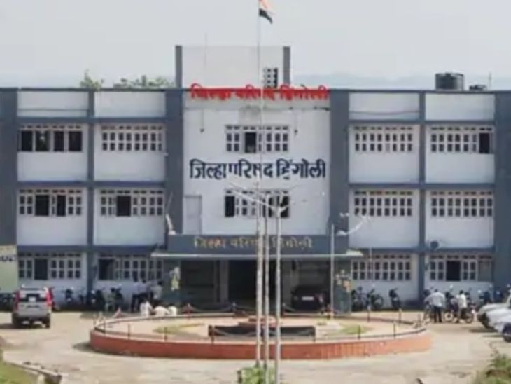निलंबन कारवाईला उच्च न्यायालयात आव्हान:  हिंगोली जि. प. उपकार्यकारी अभियंत्याचा कारवाई बेकायदेशीर असल्याचा दावा – Hingoli News