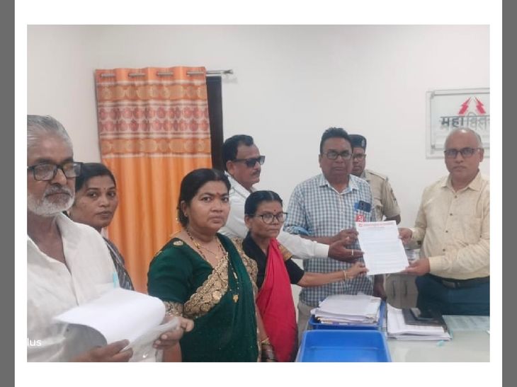 स्मार्ट मीटर सक्तीविरोधात माकपचे आंदोलन:  बडनेऱ्यात निदर्शने, अमरावतीत अधीक्षकांना निवेदन – Amravati News
