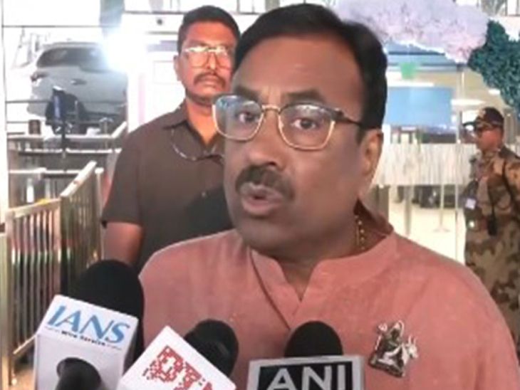 मंत्रालयाची बत्तीगुल हा डेटा डिलीट करण्याचा कट?:  सुधीर मुनगंटीवारांचे खडे बोल, ‘तुडवा अभियाना’वरही साधला निशाणा! भ्रष्ट अधिकाऱ्यांवर कठोर कारवाईची मागणी – Mumbai News