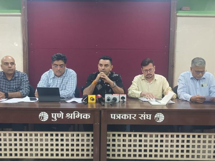ई-20 पेट्रोल धोरण देशातील सर्वात मोठा घोटाळा – टीम भारत: पुण्यातून ‘सडक, संसद, सर्वोच्च न्यायालय’ देशव्यापी आंदोलनाची घोषणा – Pune News ई-20 पेट्रोल धोरण देशातील सर्वात मोठा घोटाळा – टीम भारत: पुण्यातून ‘सडक, संसद, सर्वोच्च न्यायालय’ देशव्यापी आंदोलनाची घोषणा – Pune News