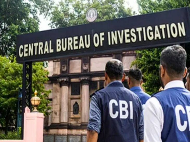 NEET UG पेपर लीक प्रकरण- CBI ने आरोपपत्र दाखल केले:  यात 13 आरोपींविरुद्ध आरोप; NTA अधिकाऱ्यांच्या भूमिकेची चौकशी सुरू