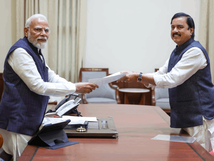 दिल्लीत राष्ट्रवादीच्या नेत्यांच्या भेटींचा सिलसिला:  अमित शाहांनंतर सुनील तटकरेंनी घेतली पंतप्रधान मोदींची भेट, विकासकामांच्या चर्चेचा दावा – Maharashtra News