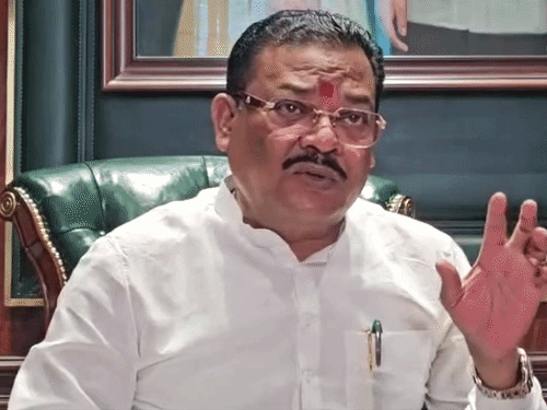 जुने पूल पाडणार, नवा 'अखंड' उड्डाणपूल उभारणार