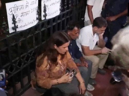 Photo: Divya Marathi Ankita Bhandari's Parents Detained During Protest
