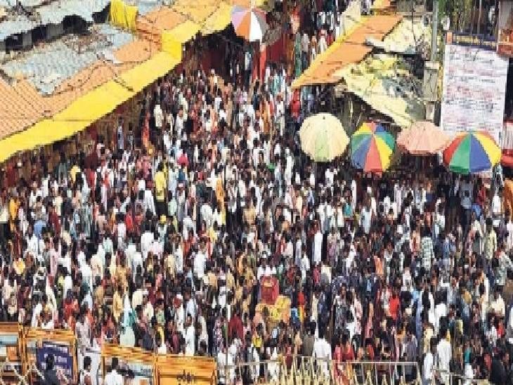 तुळजापुरात आश्विन पौर्णिमेला 3 लाख भाविक नतमस्तक: आज 5लाखांचा अंदाज, आई तुळजाभवानीची श्रमनिद्रा संपणार; दर्...