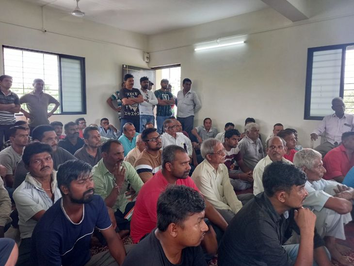 Maximum of joint share in more than 100 objection petitions, demand ...