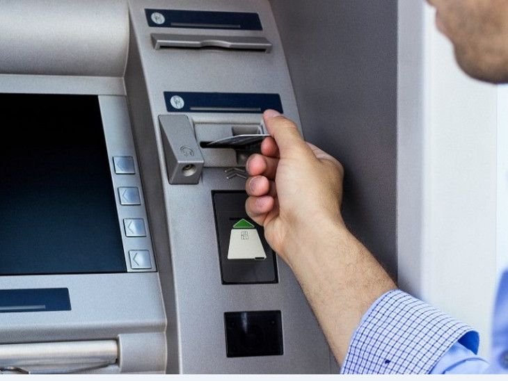 People bothered by frequent empty ATM machines in Khambhali; Demand a ...