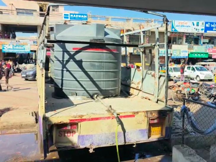 Severe problem due to repeated failure of water bore in Disa bus stand ...