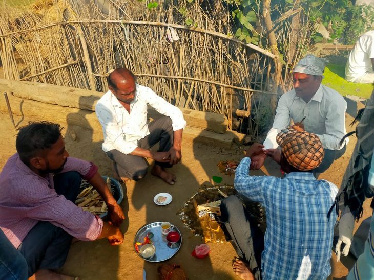 The tradition of zhampa in the rural areas of Panchmahal-Shehra Panthak ...
