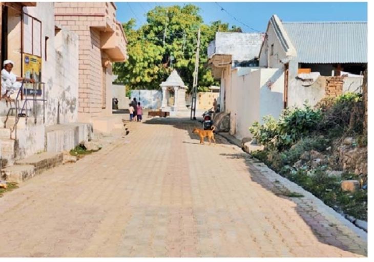 Jat village of Dantiwada taluka 250 years of mythology, the belief that