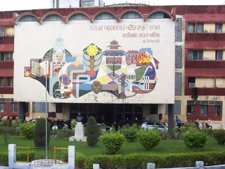 According to the municipality, only three identities of Nadiad; Sports