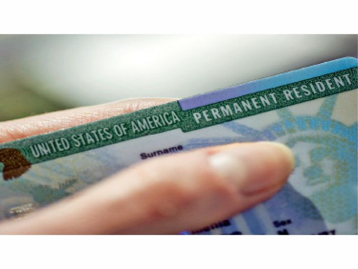 How long to stay in India after getting green card? ઈમિગ્રેશન