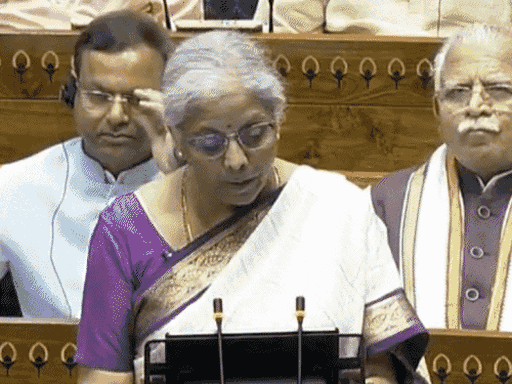 Budget 2024 LIVE Updates; Nirmala Sitharaman Budget Speech | મોદી સરકારનું  3.0નું પહેલું બજેટ: પહેલી નોકરી કરનારને 15 હજાર, 1 કરોડ મકાન, ટેક્સ  છૂટ...જાણી લો, નાણામંત્રીના ...