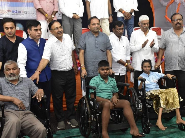 A free Maha Arogya Camp was held at Bhadbhunja in Uchchal Taluka of ...