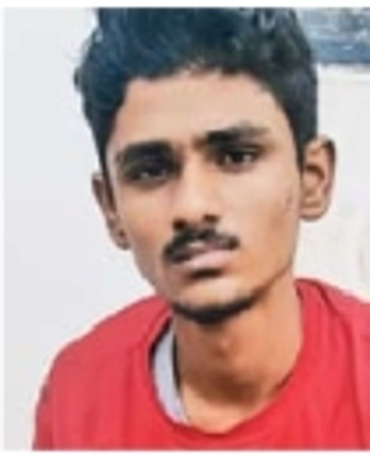 Brake failure of luxury bus in Kamrej kills 4, injures 3 one dead