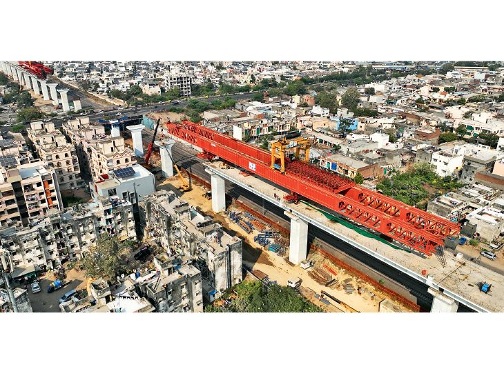 12 meter long, 2.5 meter wide, 60 ton span launched for bullet train - Yuri Has A Rope 12 Meters Long