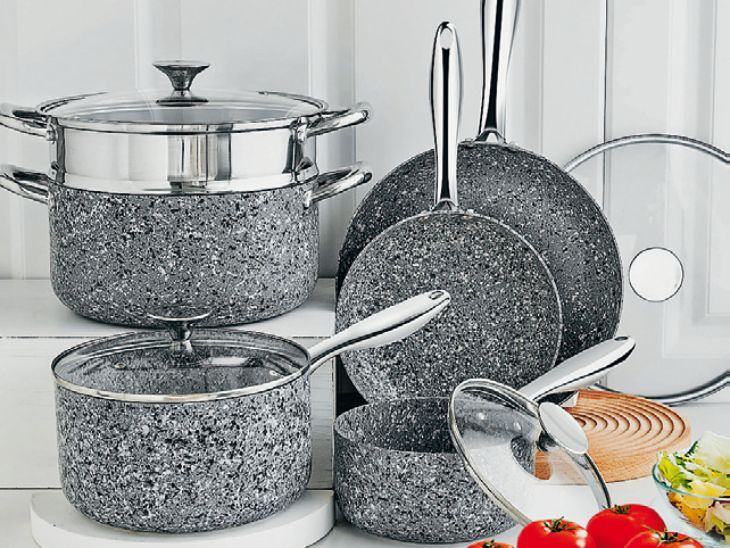 Give your kitchen a modern look with cookware