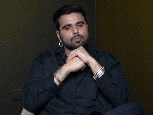 Singer Ninja Returns with Romantic Song 'Heer'; Says It's a Story of Love
