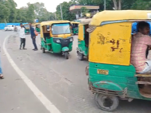 Ahmedabad Auto Rickshaw Strike: Drivers Protest Police Harassment
