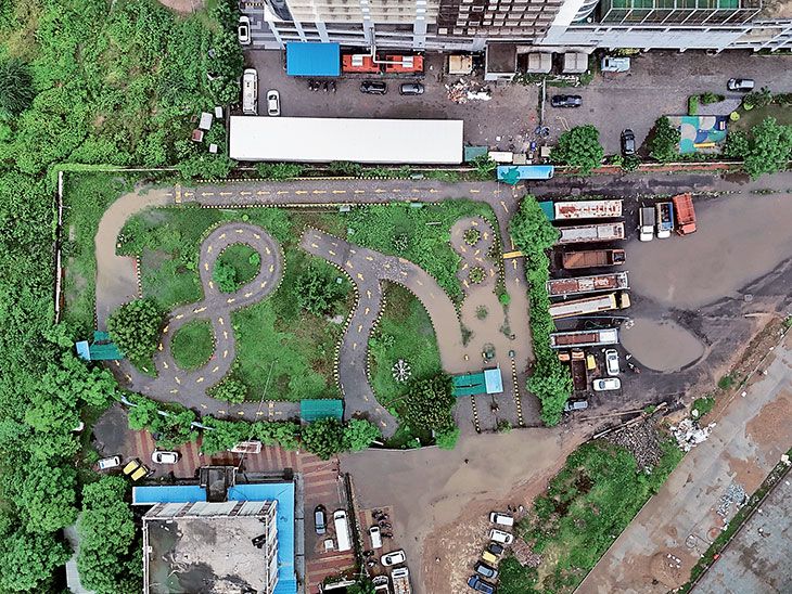 RTO's test track flooded, 250 people who came for licenses had to go back