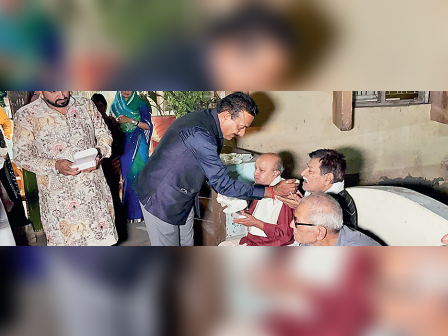 Former Minister of State celebrates Diwali traditionally at Jamnagar ...