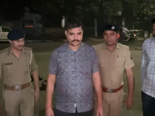 Mustache statistics, black-filmed Brezza and fake police ruff