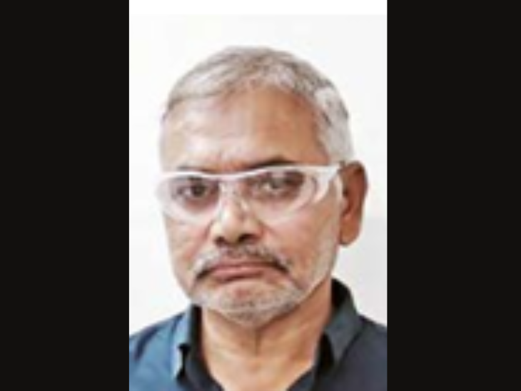 ACB sets up a trap in Bhuj and catches the headmaster of Mathal red-handed