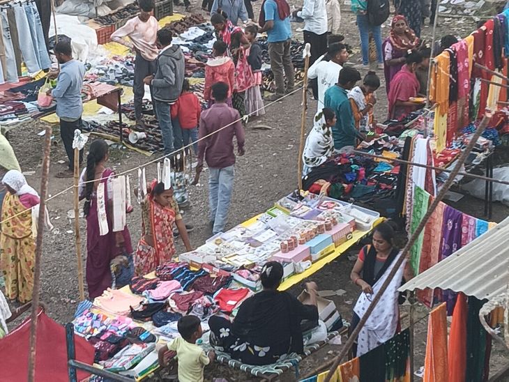 Sankheda Hadod Chokdi Weekly Market Success; Traders Earn Profit ...