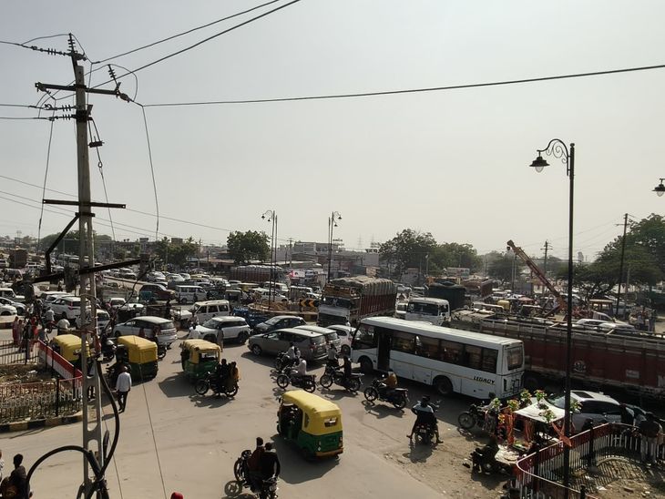 Tharad Massive Traffic Jam Char Rasta Banaskantha VIDEOS; Vehicles ...