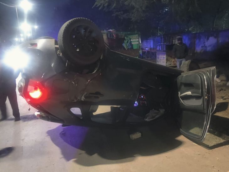 Drunk Driver Hits Auto-Rickshaw in Vadodara; Car Overturns