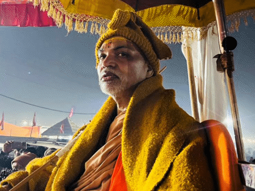 https://images.bhaskarassets.com/thumb/730x0/web2images/960/2026/01/19/comp-134_1768795633.gif