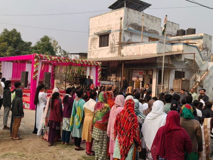 Khambhats Kansari Village Celebrates Republic Day; First Woman Sarpanch ...