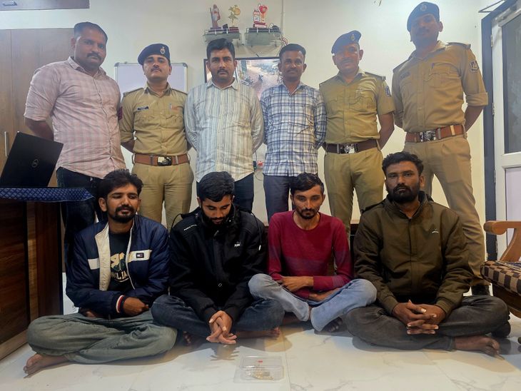 Rajula Police Seize ₹7.12 Lakh Stolen Gold | Jewelry Snatching Gang Busted