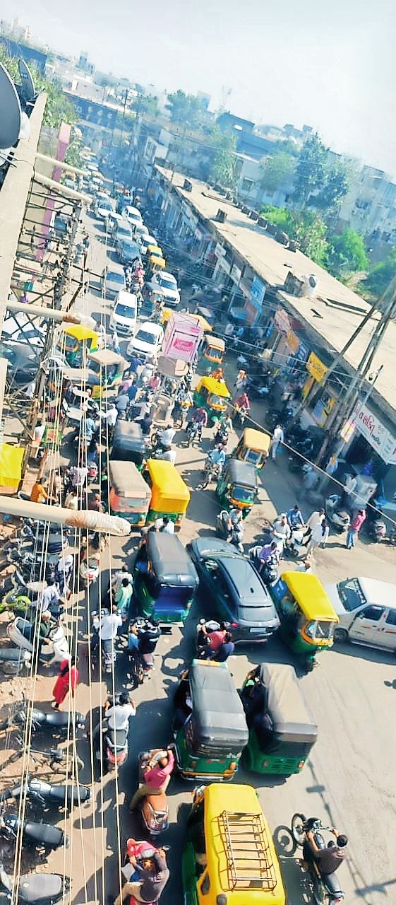 Surendranagar city has seen an increase of 85 thousand vehicles in 3 ...