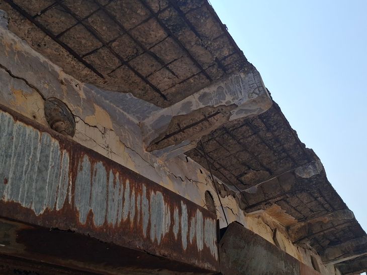 Khambhat Shopping Center Slab Collapse; Municipality Neglect Sparks Concern