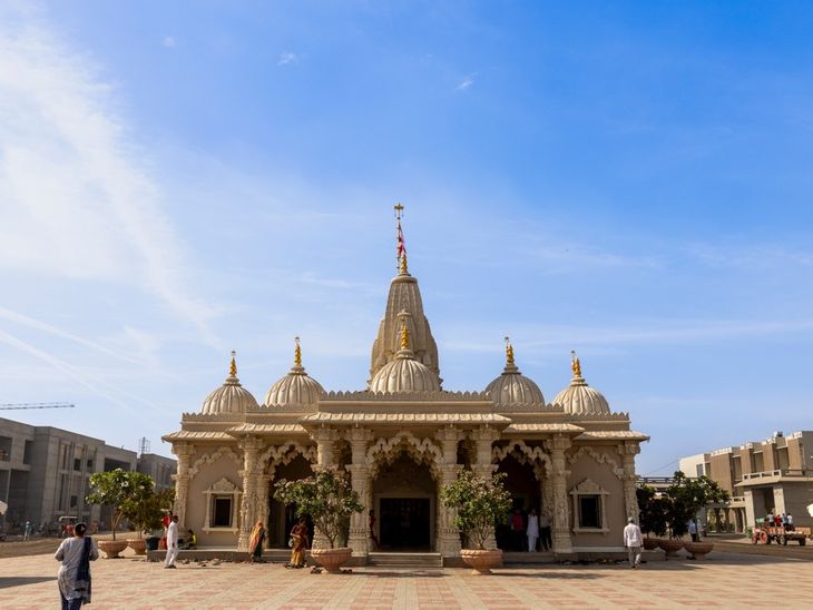 Kanad Akshardham Satsang Sabha Traffic Diversion by Vijay Rabari
