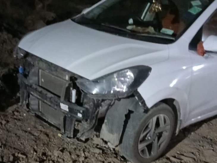Umreth Ahima Road Accident: Bike Rider Youth Dies on Spot | Police ...