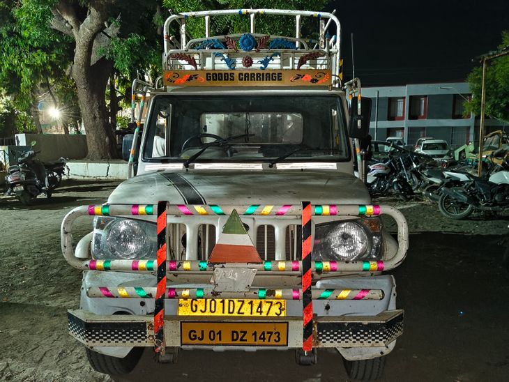 Kheralu Police Case Against 3 Including Bolero Driver | Animals Rescued