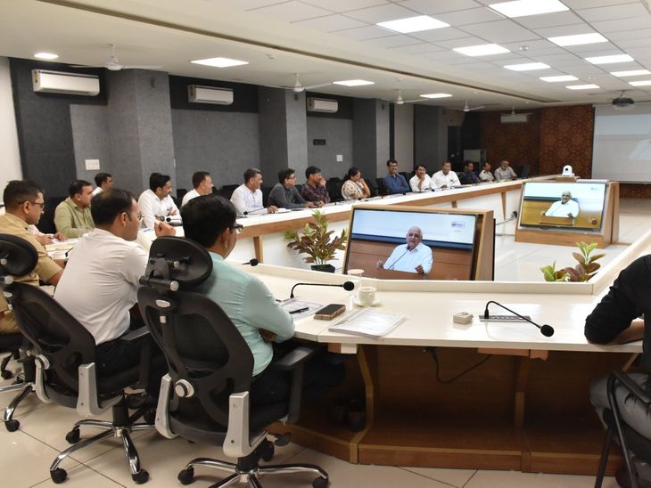 Patan Collector Review Meeting; Education Quality Tech Focus