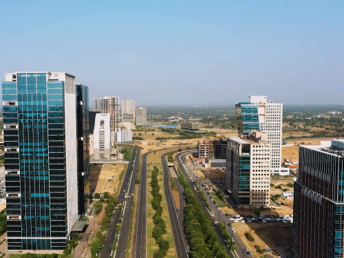 ગિફ્ટ સિટીમાં 3.73 લાખ કરોડનું રોકાણ કમિટ